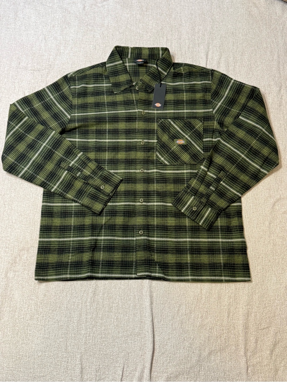 Dickies Men’s L Green Plaid Flannel Shirt NWT Workwear Grunge Skater Y2K